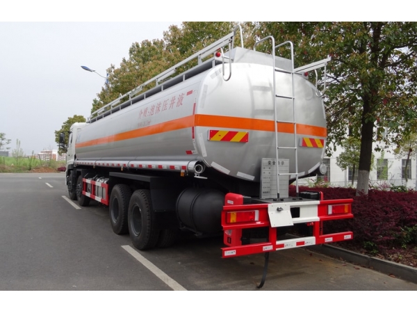 Dongfeng 40t gasoline and diesel tanker truck