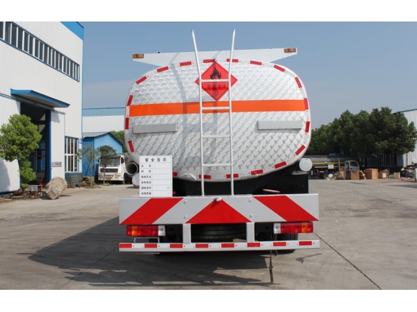 FAW 35000L 4 axles aluminum heavy duty oil tanker truck