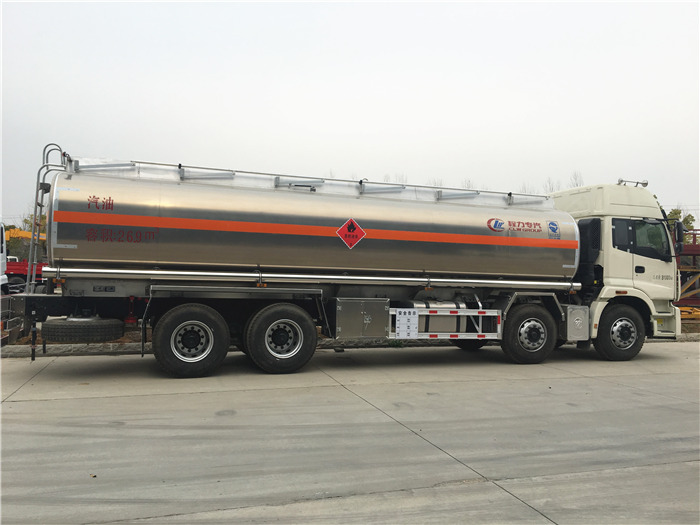 Foton 8x4 30000L Aluminum Alloy Oil Tank Truck