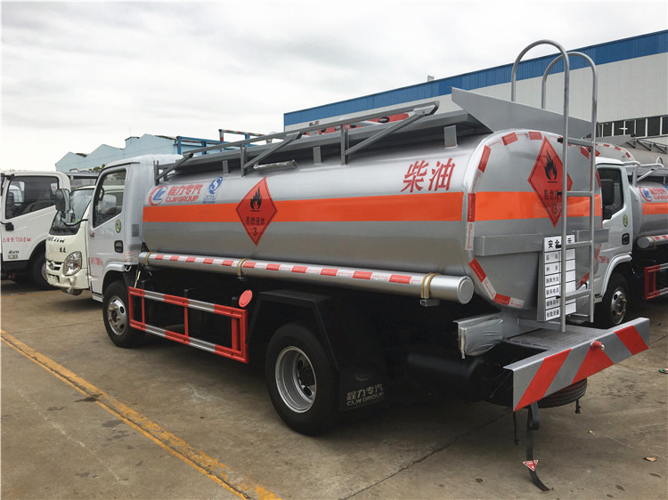 Dongfeng 4x2 5000L Mobile Fuel Tank Truck