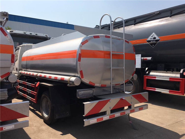 Dongfeng 4x2 5000L Mobile Fuel Tank Truck