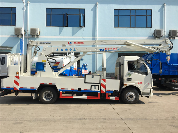 Dongfeng 4x2 18M Aerial Work Platform Truck