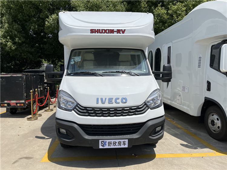 IVECO DAILY 4x2 Mobile Motor Home RV Caravan