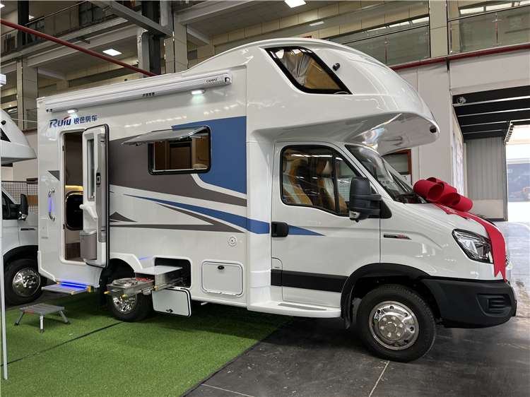 IVECO DAILY 4x2 RV Camper Van With Rear Entry