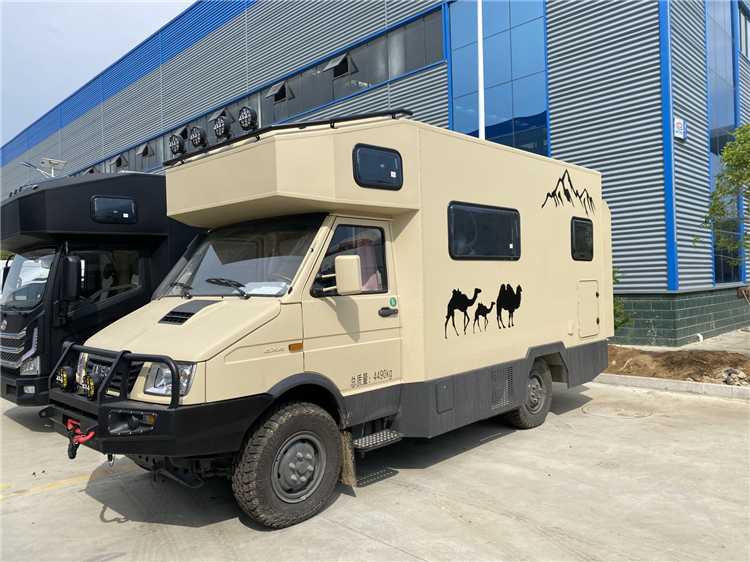 IVECO 4x4 Off Road RV Caravan Motorhome