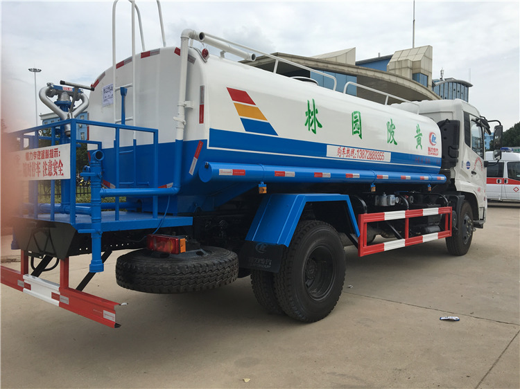 Dongfeng Tianjin 4x2 12-15m3 Water Tank Truck