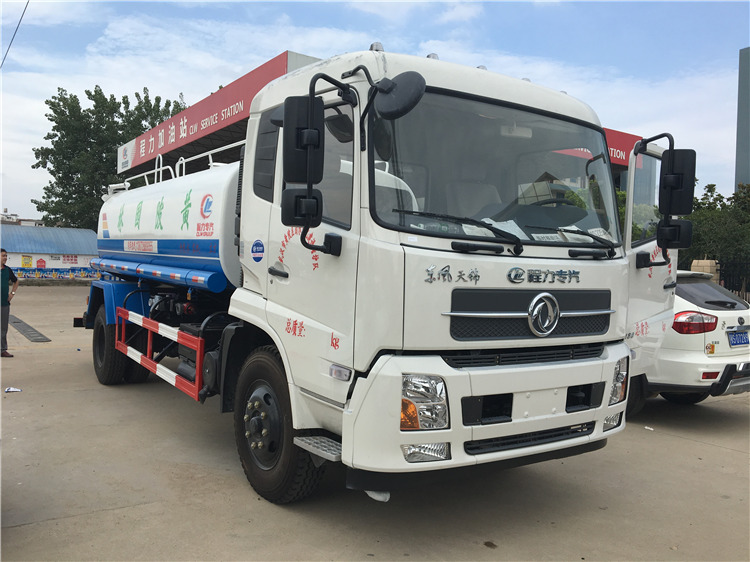 Dongfeng Tianjin 4x2 12-15m3 Water Tank Truck