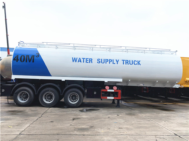 3 Axles 40000L Water Tank Semi Trailer