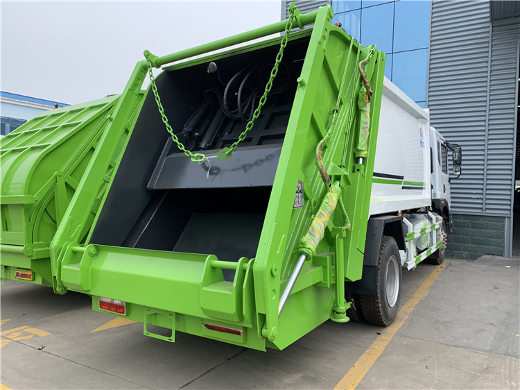 Dongfeng D9 4x2 10m3 Compactor Garbage Truck