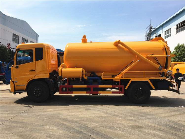 Dongfeng Tianjin 4x2 10000L Sewage Suction Truck