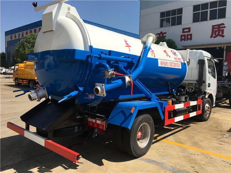 Dongfeng 4x2 6000L Vacuum Sewage Suction Truck