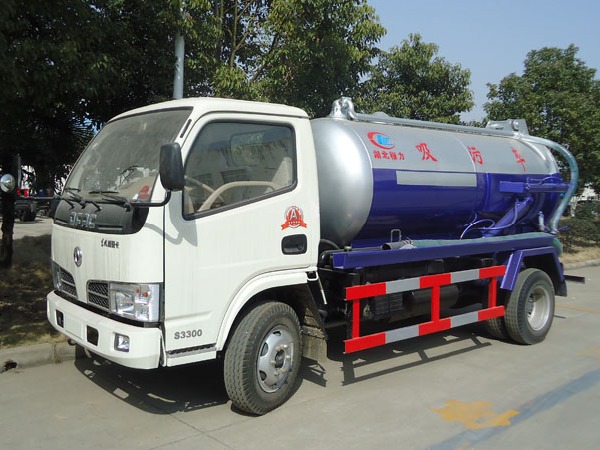 Dongfeng 3000-4000L Sewage Suction Truck