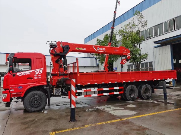 Dongfeng 6x4 Lorry Truck Mounted Crane