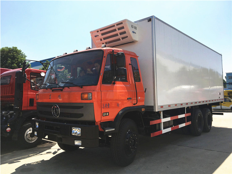 Dongfeng 6x4 20T Refrigerated Van Truck