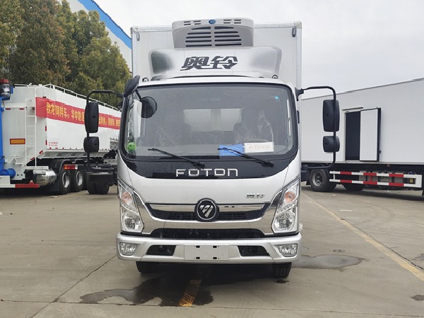 FOTON OLLIN 4x2 4-5T Refrigerated Truck