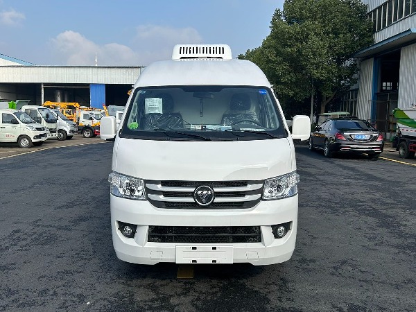 FOTON G7 4x2 Mini Refrigerated Van