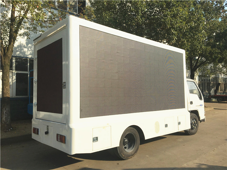 JMC 4x2 Mobile Led Billboard Advertising Truck