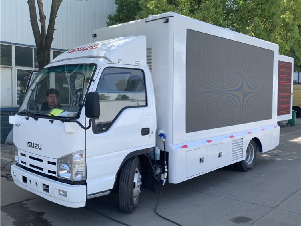 ISUZU P100 4x2 LED Advertising Truck