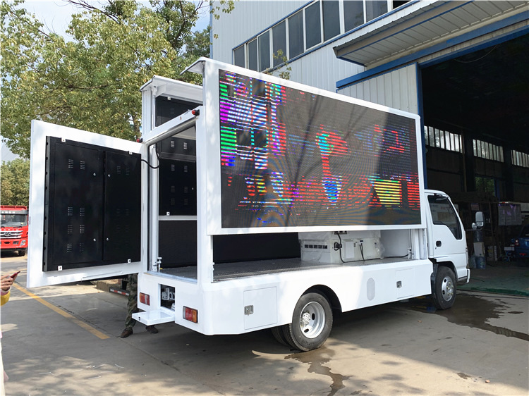 ISUZU P100 4x2 LED Advertising Truck