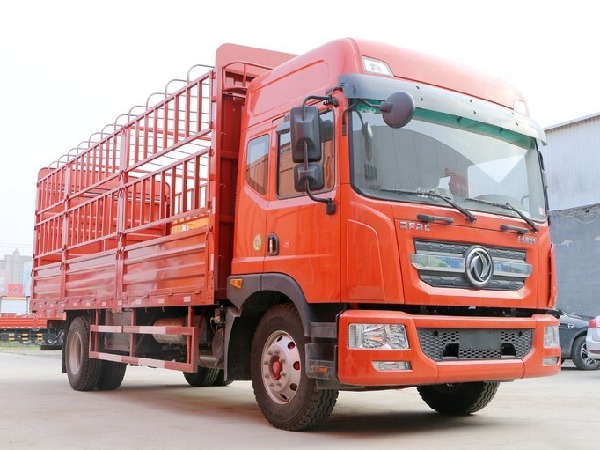 Dongfeng D9 4x2 12T Fence Cargo Truck