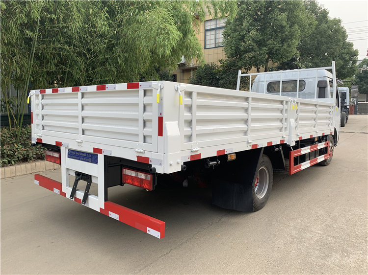 Dongfeng DLK 4x2 6-7T Cargo Truck