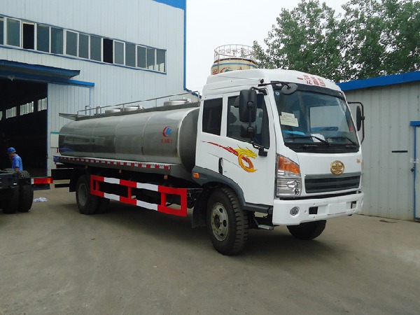 FAW 4x2 12000L Milk Tanker Truck