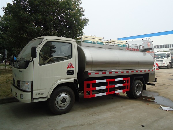 Dongfeng FRK 4x2 5500L Fresh Milk Transport Truck