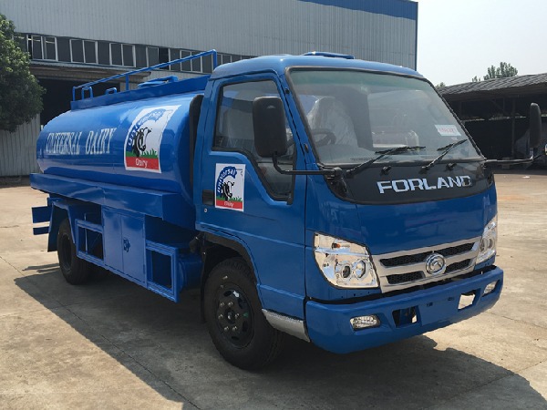 FORLAND 4x2 4000L Milk Tanker Truck