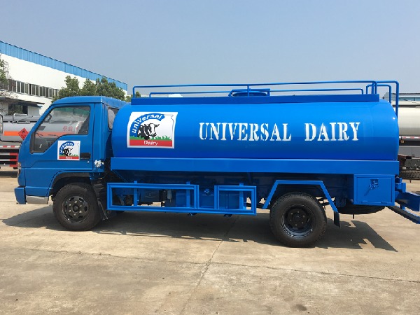 FORLAND 4x2 4000L Milk Tanker Truck