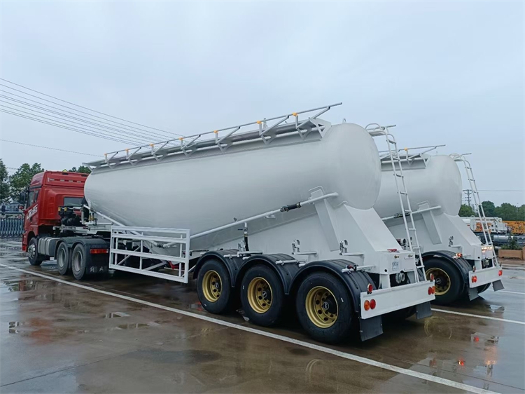 3 Axles 45m3 Bulk Cement Transport Truck Trailer