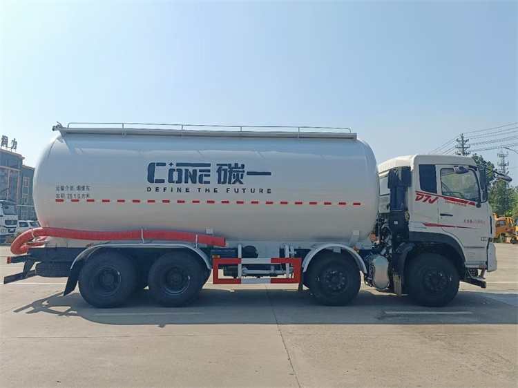 Dongfeng 8x4 30m3 Bulk Cement Truck