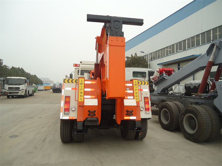 SHACMAN F3000 4x2 13T Wrecker Tow Truck