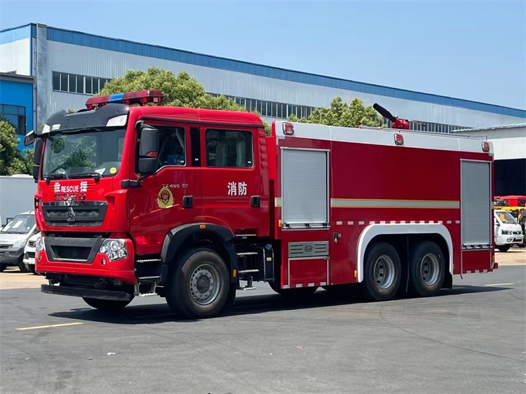 HOWO 6x4 12000L Water Foam Fire Truck