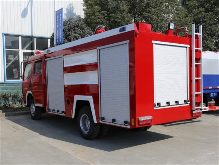 Dongfeng DLK 4x2 4000L Fire Fighting Truck