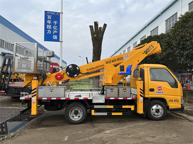 JMC 4x2 17.5m Telescopic Boom Aerial Work Vehicle